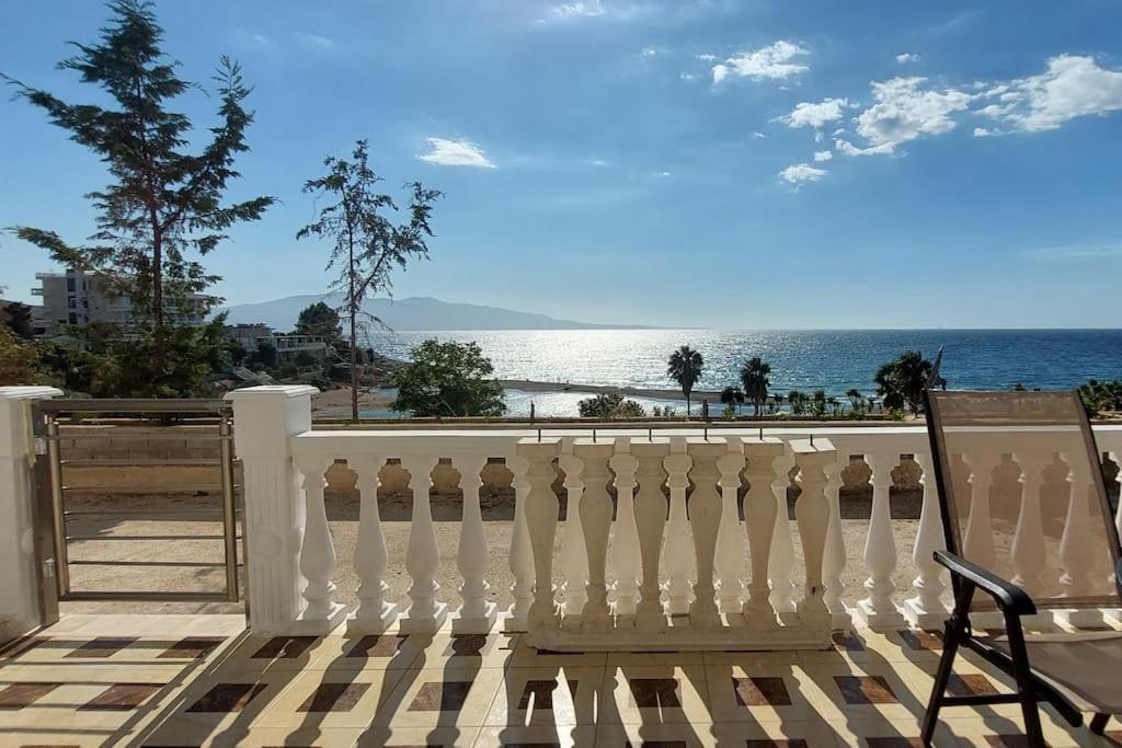 Apartment Tinka In Saranda Екстер'єр фото