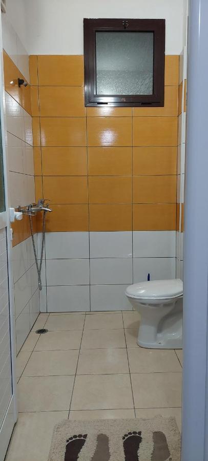 Apartment Tinka In Saranda Екстер'єр фото